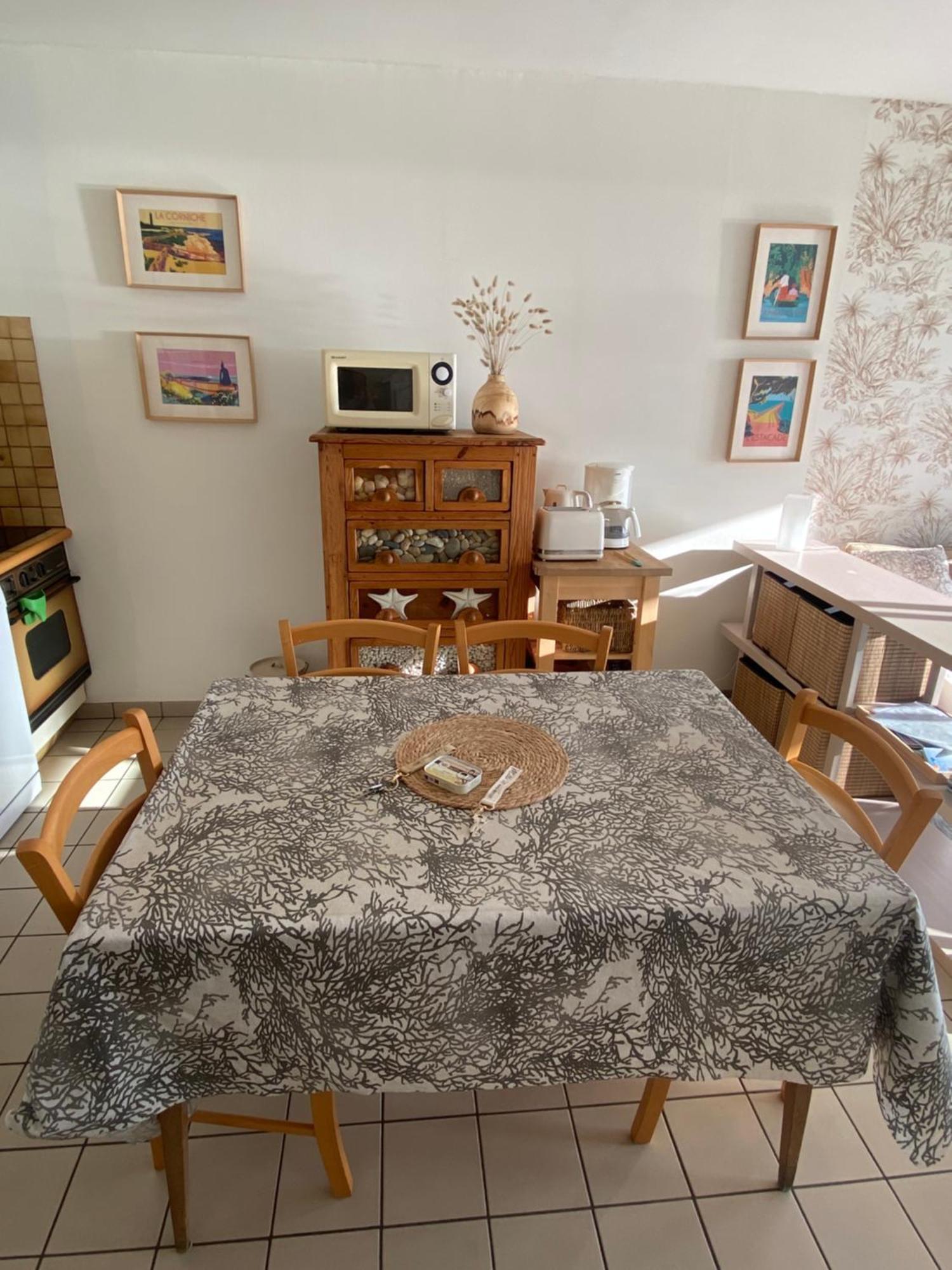 Vue Sur L'Entree Du Port Apartment Сен-Жил-Кроа-дьо-Ви Екстериор снимка